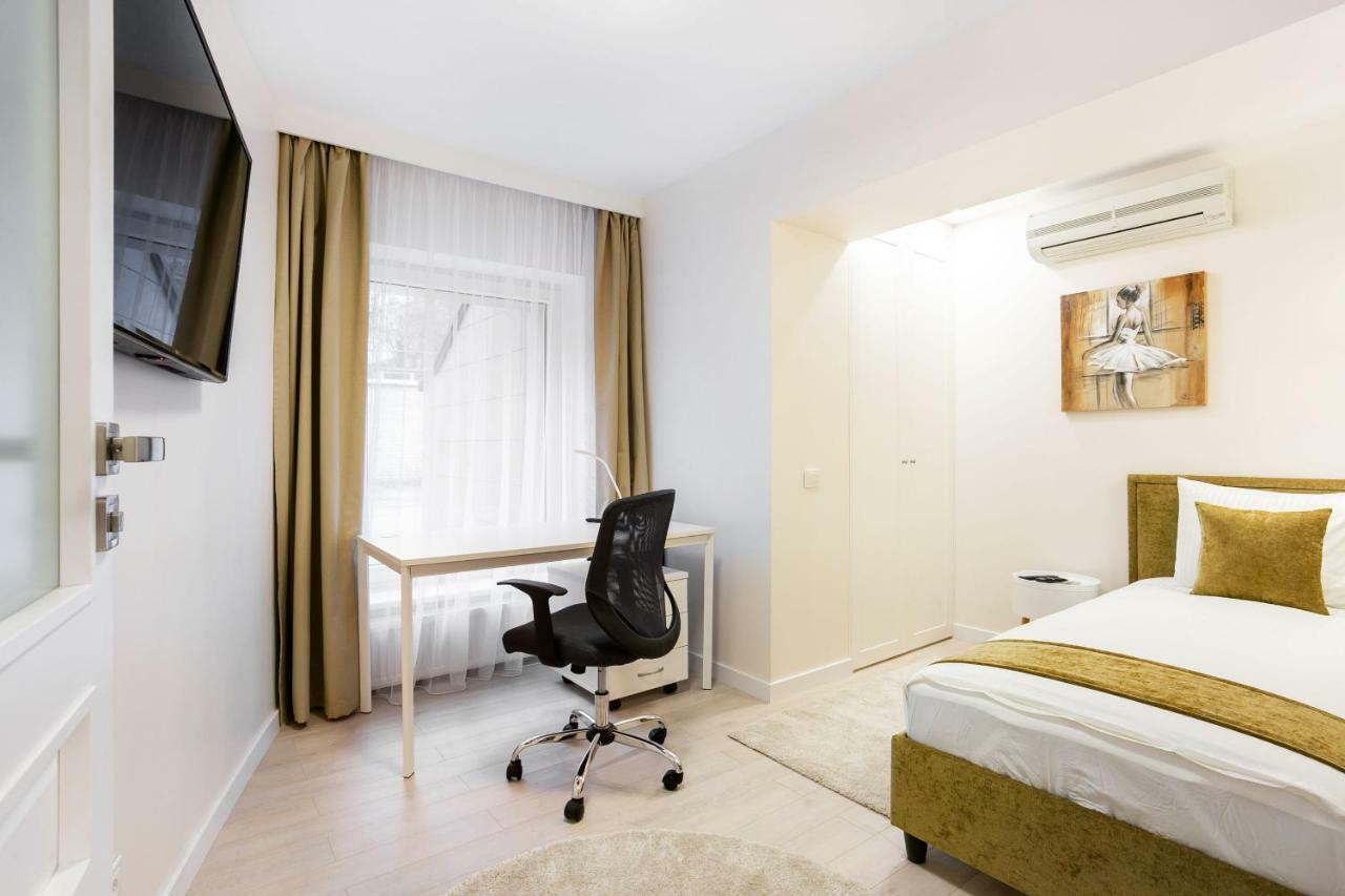 Luxury For Everyone - Hills Park Lux Apartments 3 VNO Exterior photo
