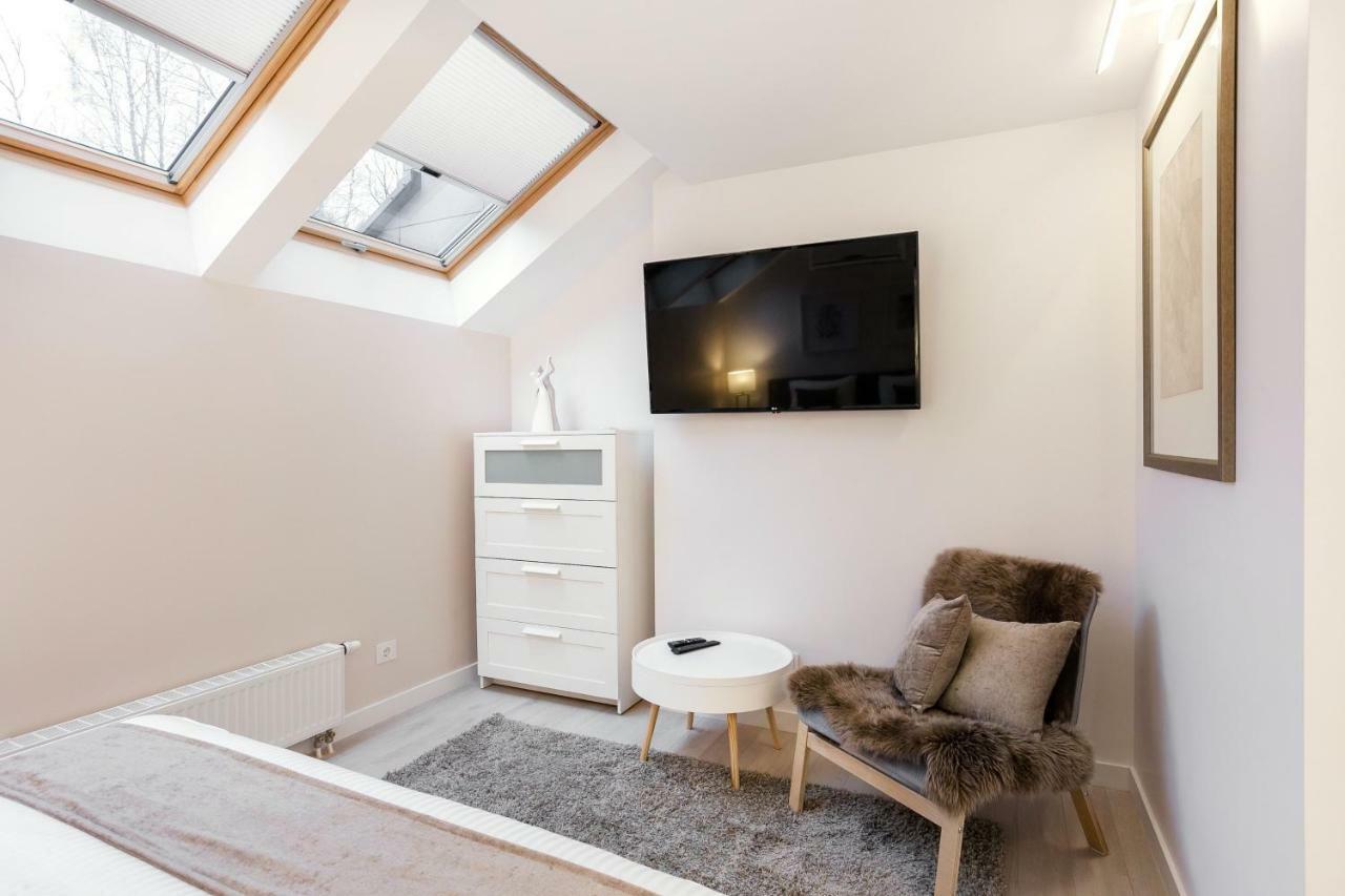 Luxury For Everyone - Hills Park Lux Apartments 3 VNO Exterior photo