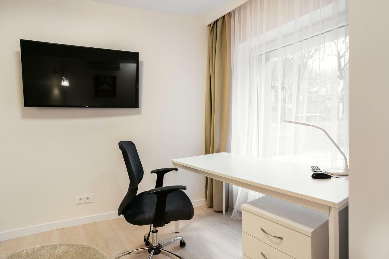 Luxury For Everyone - Hills Park Lux Apartments 3 VNO Exterior photo