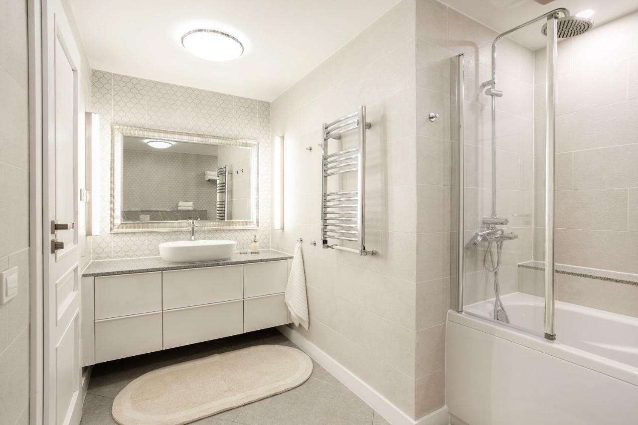 Luxury For Everyone - Hills Park Lux Apartments 3 VNO Exterior photo